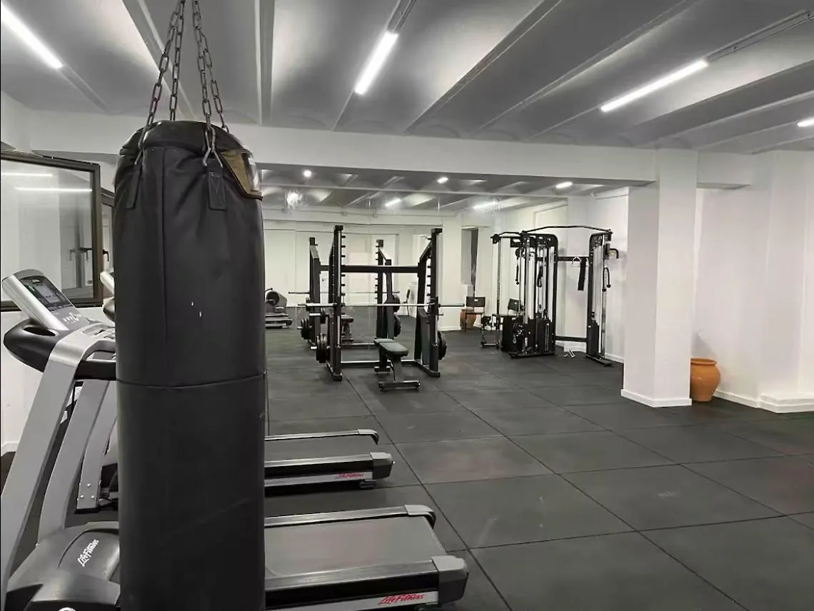 בגור Estudio Habitacion Interior, Primera Linea Mar 0*,  ספרד